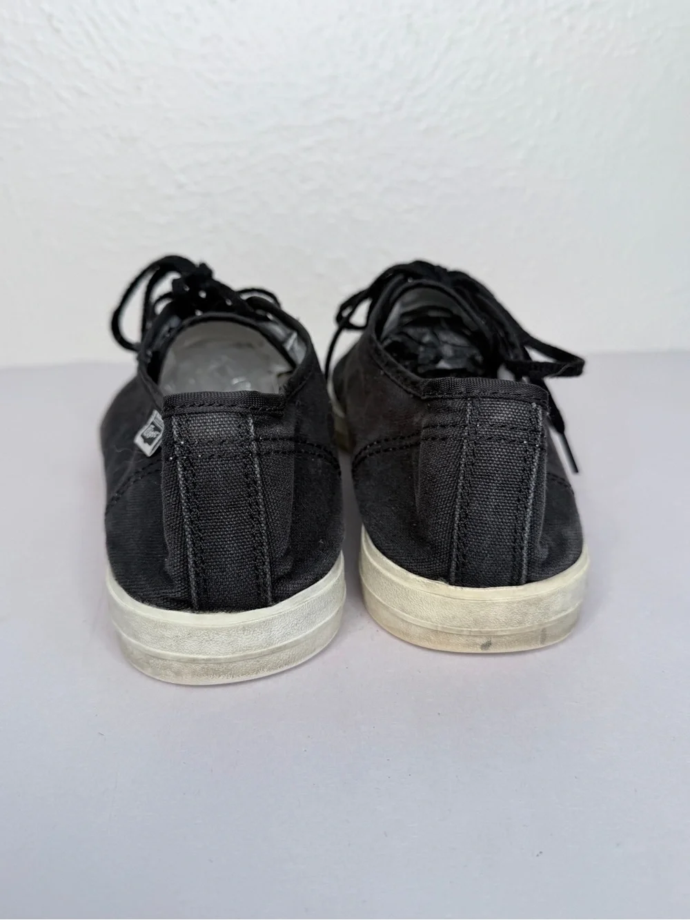 Onitsuka Tiger black suede canvas lace up sneaker